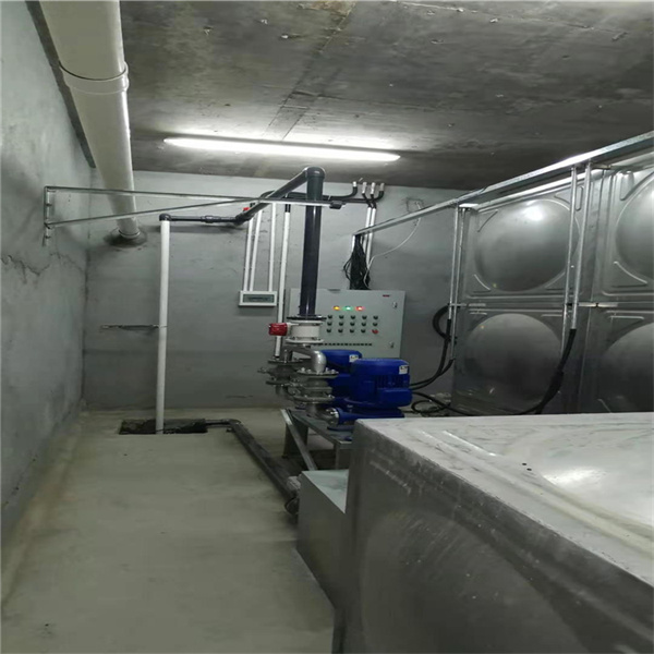 <b>衰變池</b>